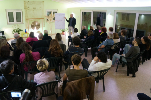 Conferenza: Autoipnosi - Stati di Trance -