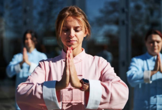 QI GONG - MEDITAZIONE IN MOVIMENTO